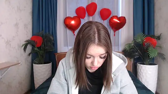 Snapshot of CandyGyrl chatting on February 2026 01:14:01 AM CandyGyrl online show from February 2026 01:14:01 AM