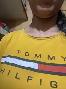 komalsharma99 online show from April 2026 06:28:01 PM