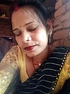 Snapshot of Hot_ree64 chatting on April 2026 08:45:02 AM Hot ree64 online show from April 2026 08:45:02 AM