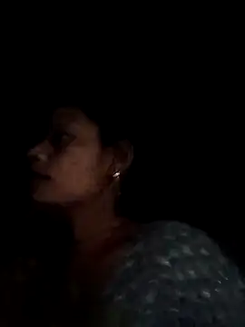 Snapshot of Hot_ree64 chatting on April 2026 03:57:02 PM Hot ree64 online show from April 2026 03:57:02 PM