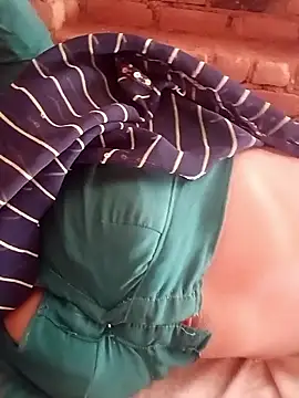 Snapshot of Hot_ree64 chatting on April 2026 03:29:02 AM Hot ree64 online show from April 2026 03:29:02 AM