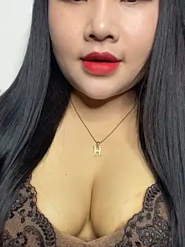 Snapshot of Violet_pusy chatting on April 2026 02:37:02 PM Violet pusy online show from April 2026 02:37:02 PM