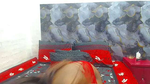Snapshot of MatureTemptress chatting on July 2026 03:03:01 PM MatureTemptress online show from July 2026 03:03:01 PM