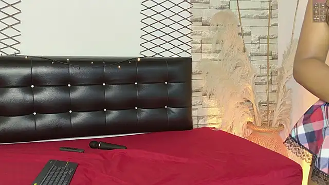 Snapshot of Lia_James_ chatting on March 2026 11:44:02 AM Lia James online show from March 2026 11:44:02 AM