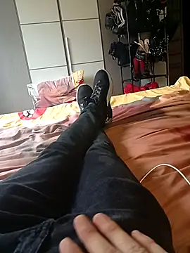 Snapshot of LASCHIAVA6TV72 chatting on March 2026 02:30:01 PM LASCHIAVA6TV72 online show from March 2026 02:30:01 PM