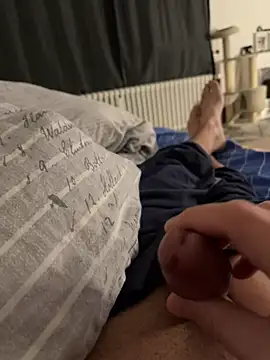 ManuelCervantes1972 online show from February 2026 10:24:01 PM