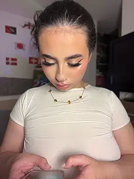 Snapshot of Sofiia_Vegaa chatting on June 2026 02:35:01 AM Sofiia Vegaa online show from June 2026 02:35:01 AM
