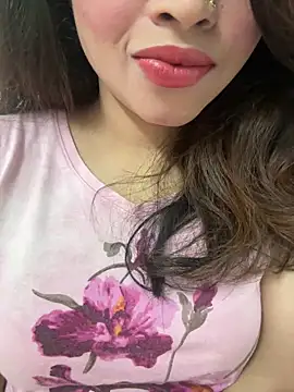 Snapshot of riya_sharma11 chatting on February 2026 05:34:01 PM riya sharma11 online show from February 2026 05:34:01 PM