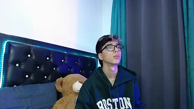 gabriel x18 online show from February 2026 08:02:02 AM