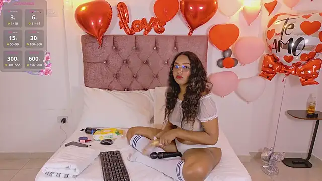 Snapshot of xblack_moon chatting on February 2026 07:42:02 PM xblack moon online show from February 2026 07:42:02 PM