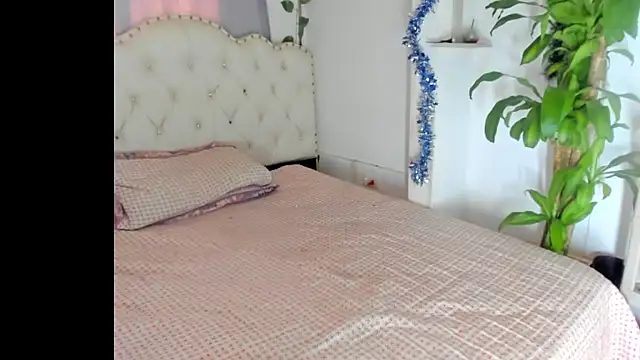 Snapshot of sweet_supreme chatting on February 2026 09:07:01 PM sweet supreme online show from February 2026 09:07:01 PM