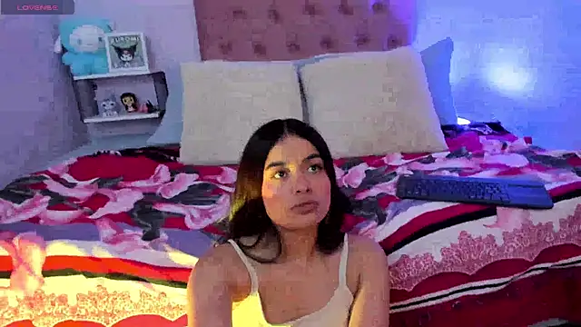 Snapshot of SophieAdamst chatting on February 2026 09:10:02 PM SophieAdamst online show from February 2026 09:10:02 PM