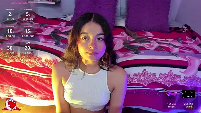 Snapshot of SophieAdamst chatting on March 2026 07:21:02 PM SophieAdamst online show from March 2026 07:21:02 PM