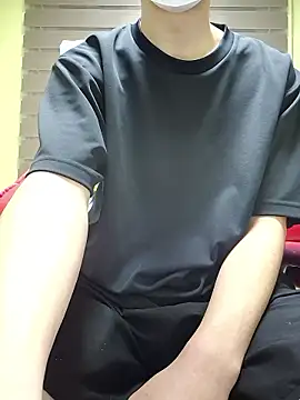 minnsuu0402 online show from February 2026 05:46:02 PM