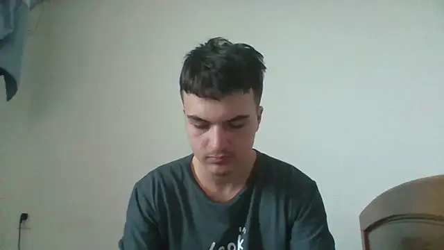 MrPine19 online show from February 2026 04:24:01 AM