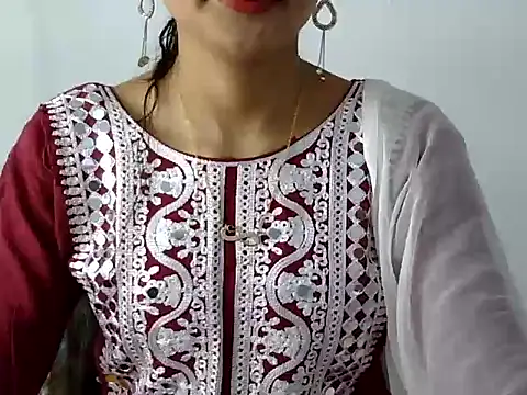 Snapshot of Mehaak_ chatting on February 2026 05:37:01 AM Mehaak online show from February 2026 05:37:01 AM