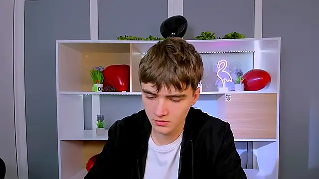 emil lucky online show from February 2026 11:18:01 AM