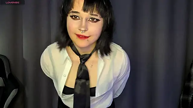 Snapshot of PureSofia chatting on April 2026 07:18:02 PM PureSofia online show from April 2026 07:18:02 PM