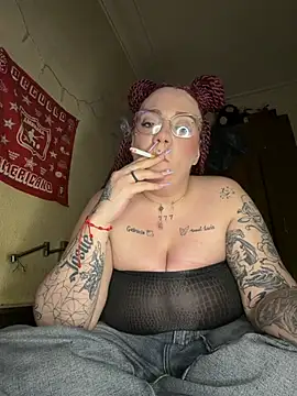 Diablita13 online show from February 2026 11:52:01 PM