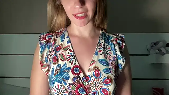 petiteetoile online show from June 2026 02:49:01 PM