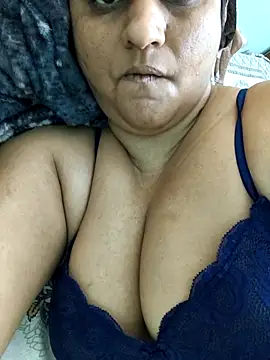 Snapshot of Shivangi_cam chatting on February 2026 07:43:02 AM Shivangi cam online show from February 2026 07:43:02 AM