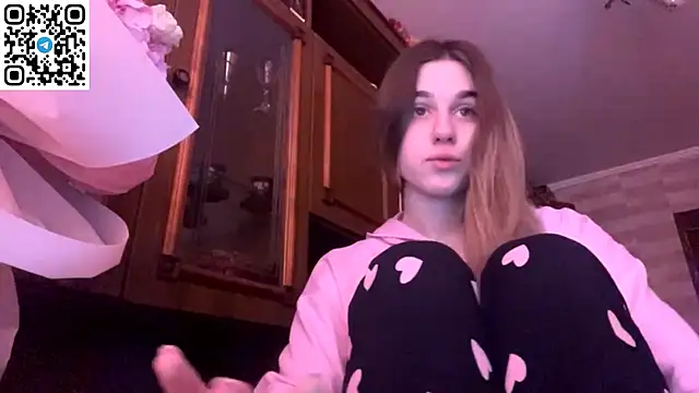 Snapshot of LovelySilk_63 chatting on February 2026 10:01:01 AM LovelySilk 63 online show from February 2026 10:01:01 AM