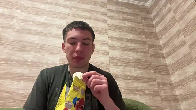 MoonlightVera online show from March 2026 08:24:01 PM