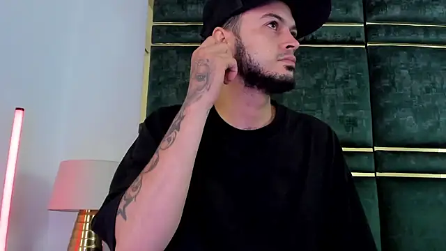 GaelyCoral online show from March 2026 11:38:01 AM