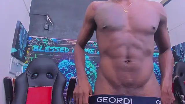 Jeanpieroo26 online show from February 2026 07:32:02 PM