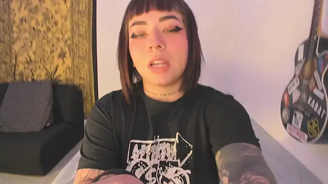 Snapshot of Aria_x_Orien_ chatting on July 2026 09:58:01 PM Aria x Orien online show from July 2026 09:58:01 PM