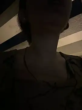 raavigirl online show from June 2026 04:41:01 PM