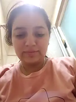 MajoArias online show from March 2026 05:52:02 PM