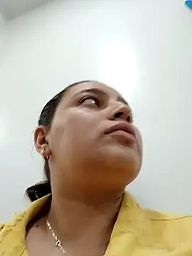 MajoArias online show from March 2026 06:46:01 PM