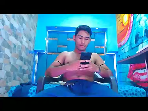 warmNoah online show from February 2026 03:03:02 AM