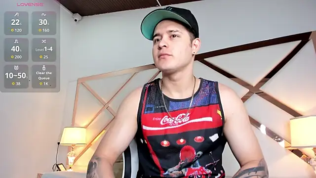 Snapshot of rayan_linxx chatting on February 2026 07:33:02 PM rayan linxx online show from February 2026 07:33:02 PM