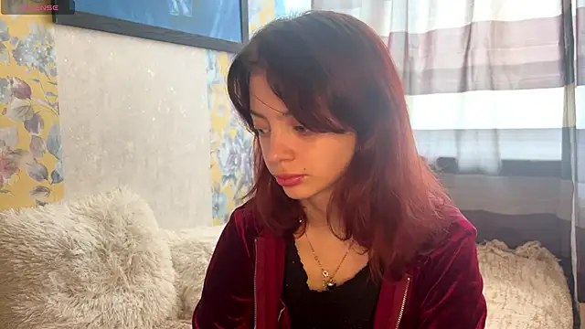 Snapshot of CassyVixen chatting on June 2026 03:27:01 PM CassyVixen online show from June 2026 03:27:01 PM