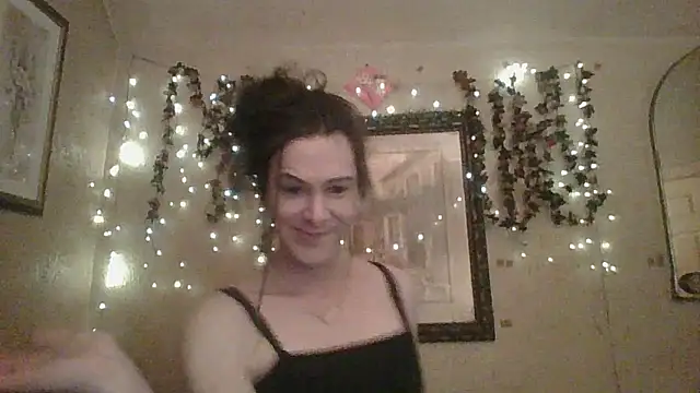 Snapshot of sillymillie4 chatting on February 2026 02:37:01 AM sillymillie4 online show from February 2026 02:37:01 AM