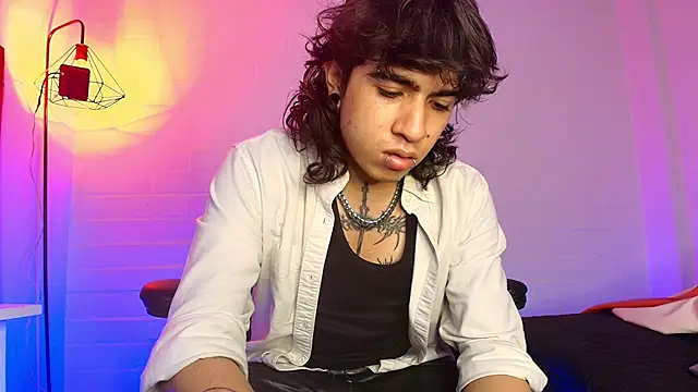 Axell Kussh online show from March 2026 10:03:01 PM