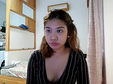 Avery 69 online show from March 2026 10:01:01 AM