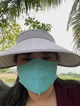 Lewd couple online show from March 2026 05:22:01 AM