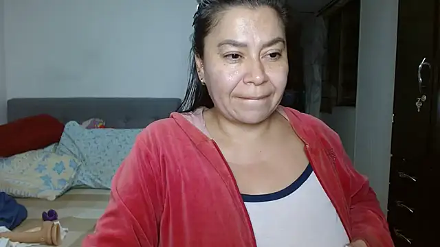 Karo sexy online show from January 2025 04:26:01 AM