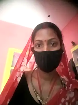 Snapshot of BIG_QWEEN_NO1 chatting on February 2026 07:34:01 AM BIG QWEEN NO1 online show from February 2026 07:34:01 AM