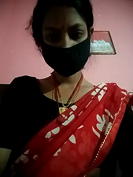 Snapshot of BIG_QWEEN_NO1 chatting on February 2026 04:19:01 PM BIG QWEEN NO1 online show from February 2026 04:19:01 PM