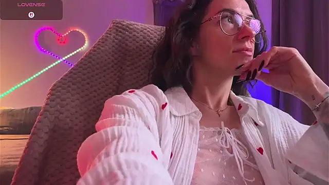 Snapshot of Katy_Kar chatting on March 2026 08:04:02 PM Katy Kar online show from March 2026 08:04:02 PM