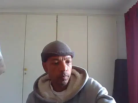 lavelle26 online show from April 2026 08:45:02 AM