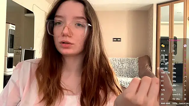 LakendraNoren online show from February 2026 07:05:01 AM