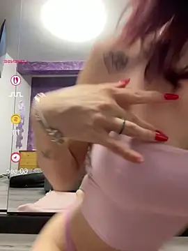 Roxyfoxyyy online show from July 2026 07:30:01 PM