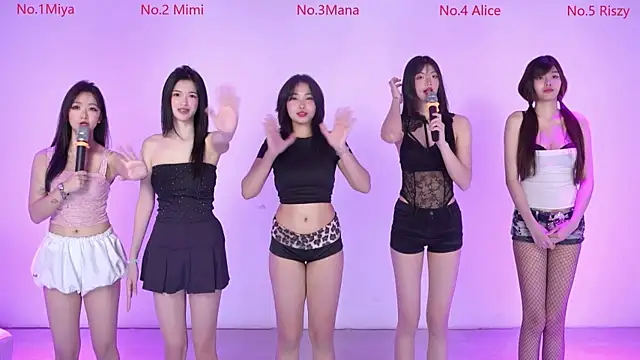 Velvet-girl online show from February 2026 10:21:02 AM