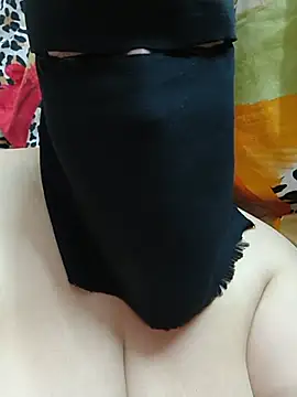 Snapshot of Warda_Egy chatting on July 2026 10:03:01 PM Warda Egy online show from July 2026 10:03:01 PM
