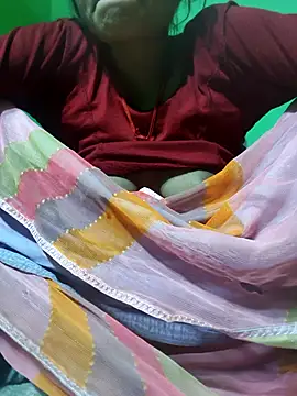 Komal4050 online show from February 2026 01:40:02 PM